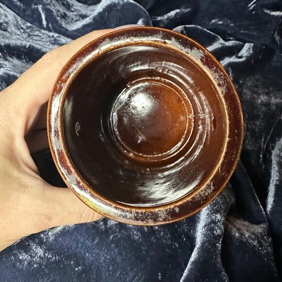 Vintage Glazed Stoneware Cheese Crock with Metal Lock Lid in Brown from 1970s - Picture 12 of 16